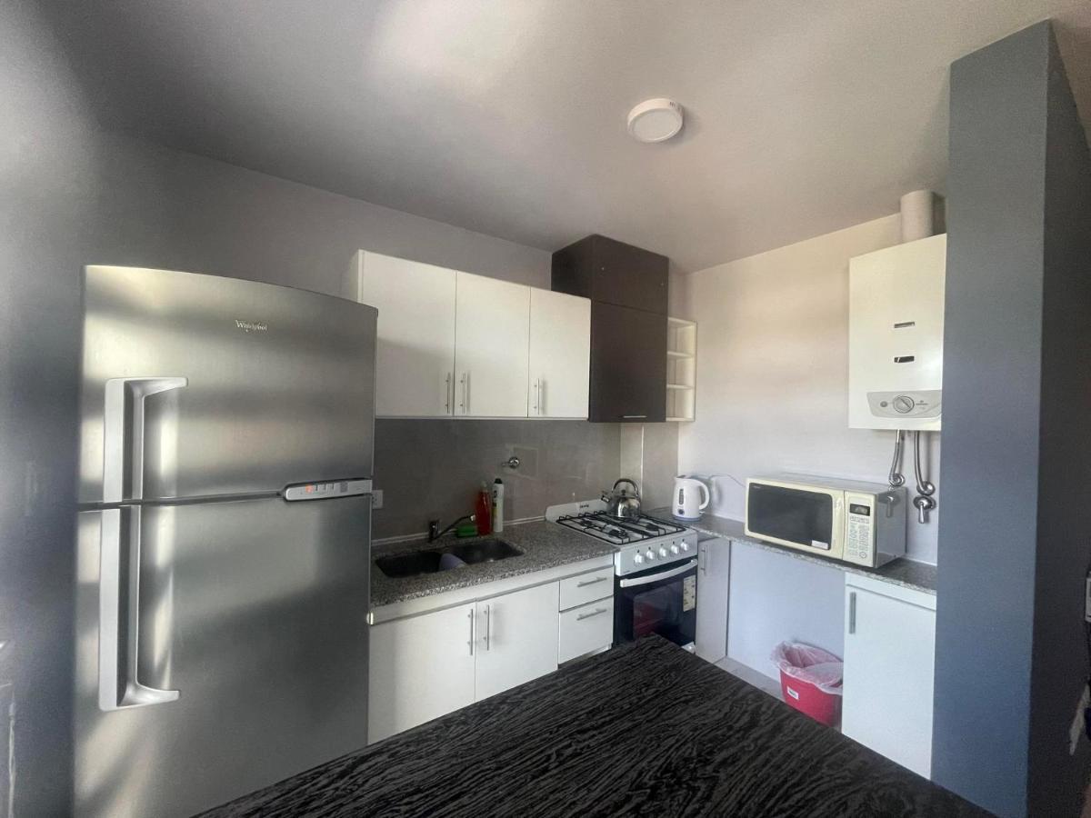 Departamento Por Dia Para 4 Personas Con Cochera Cubierta En Bahía Blanca Dış mekan fotoğraf