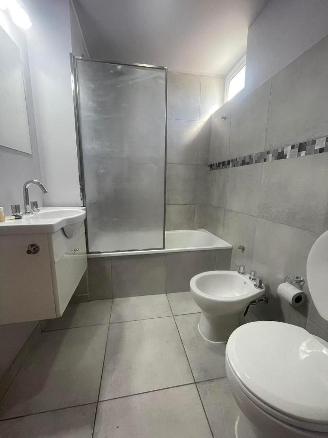 Departamento Por Dia Para 4 Personas Con Cochera Cubierta En Bahía Blanca Dış mekan fotoğraf
